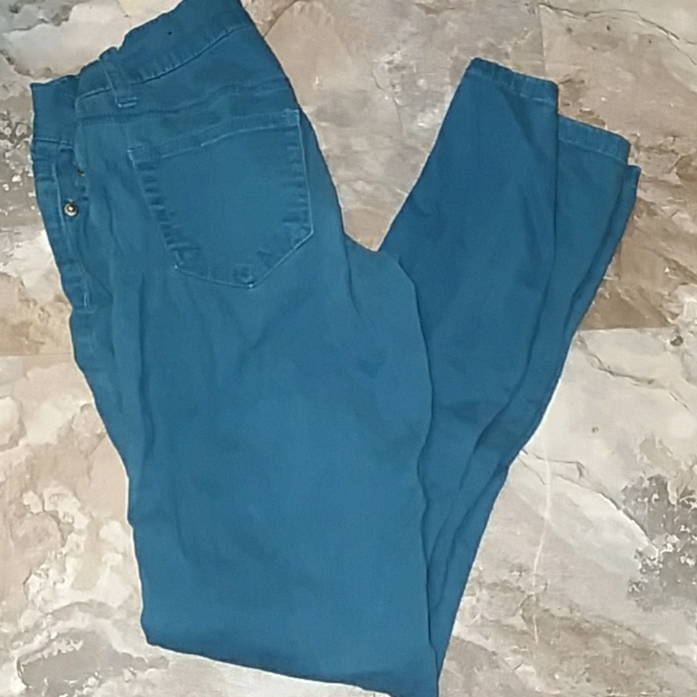 blue skinny jeans